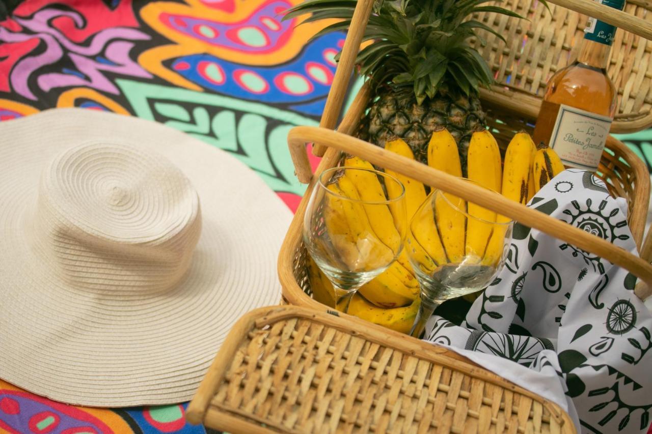 The Funny Lion - El Nido Hotel Exterior photo