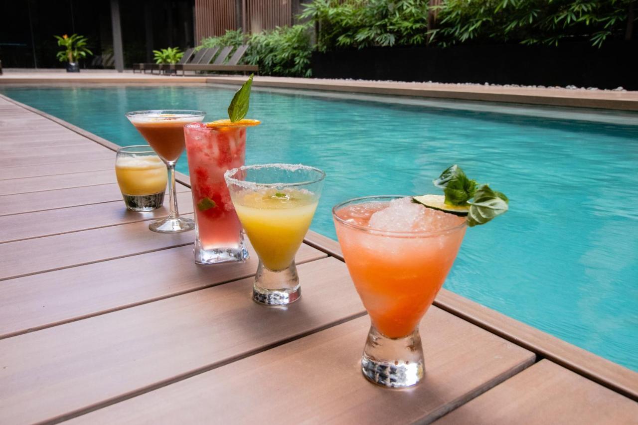 The Funny Lion - El Nido Hotel Exterior photo